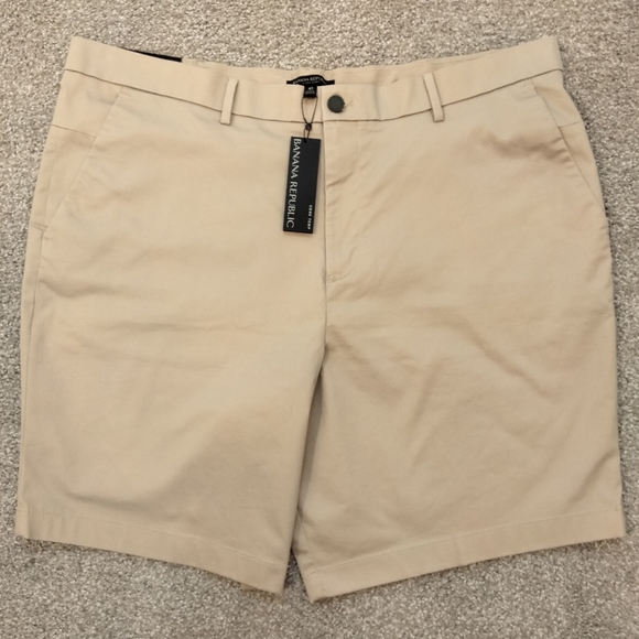 NWT Sz 42 BR Men's 9" Aiden Core Temp Khaki Shorts - Picture 10 of 11